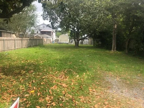 3221 45th St, Metairie, LA 70001