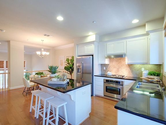 5th image of 1177 Avenida Benito