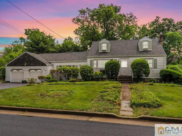 148 8th St, Piscataway, NJ 08854