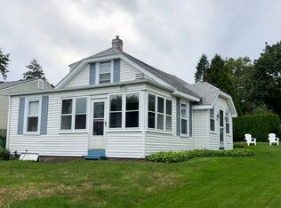 6 Cavanaugh Ct, Saunderstown, RI 02874