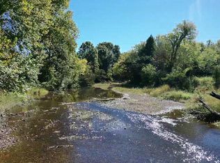 405 Cedar Creek Rd, Linden, TN 37096