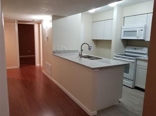 208 Montego Dr, Mesquite, TX 75149