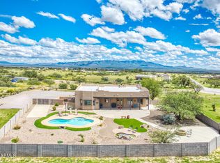 8186 E Sacred Path Rd, Hereford, AZ 85615