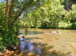 2365 Red Bank Rd, Sevierville, TN 37876