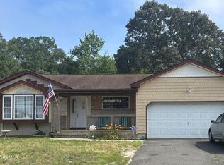 269 Mantoloking Rd, Brick, NJ 08723