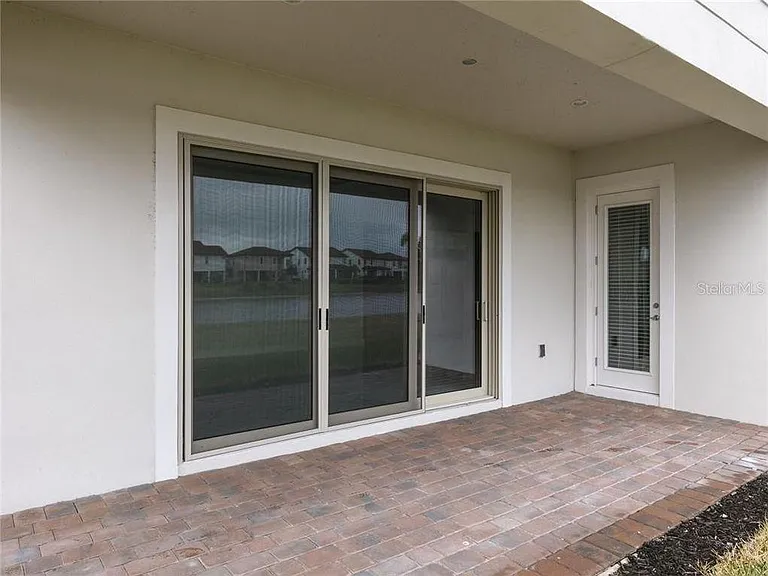 10511 Royal Cypress Way — Photo 28