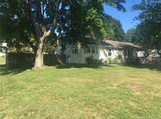 8 Fair St, Enfield, CT 06082