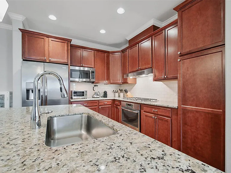 207 Kendrick Pines Blvd — Photo 5