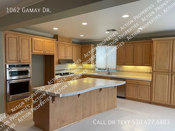 5th image of 1062 Gamay Dr