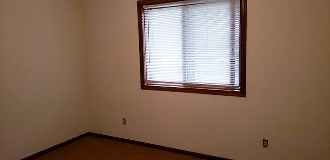 645 Galena Ct — Photo 13