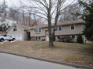 106 Southold Rd, Auburn, MA 01501