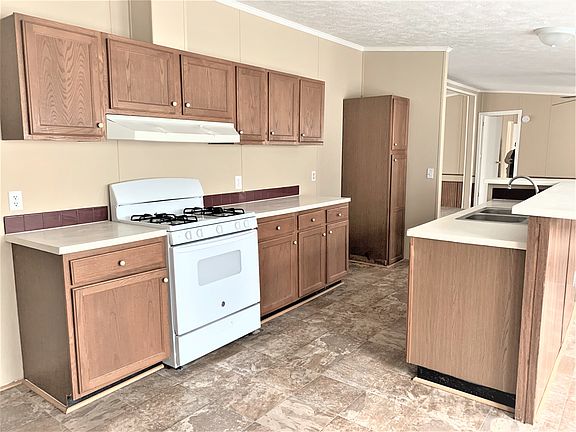 2nd image of 6487 Round Oak Ct