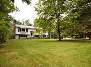 6 Rocky Hill Rd, Litchfield, NH 03052
