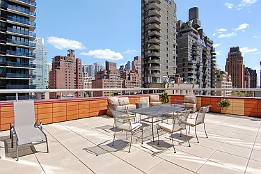 Rented by Nest Seekers International