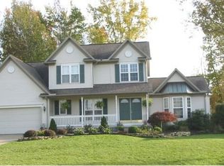 48 Big Rock Dr, Painesville, OH 44077