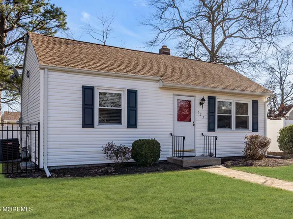 537 Longboat Avenue, Beachwood, NJ 08722