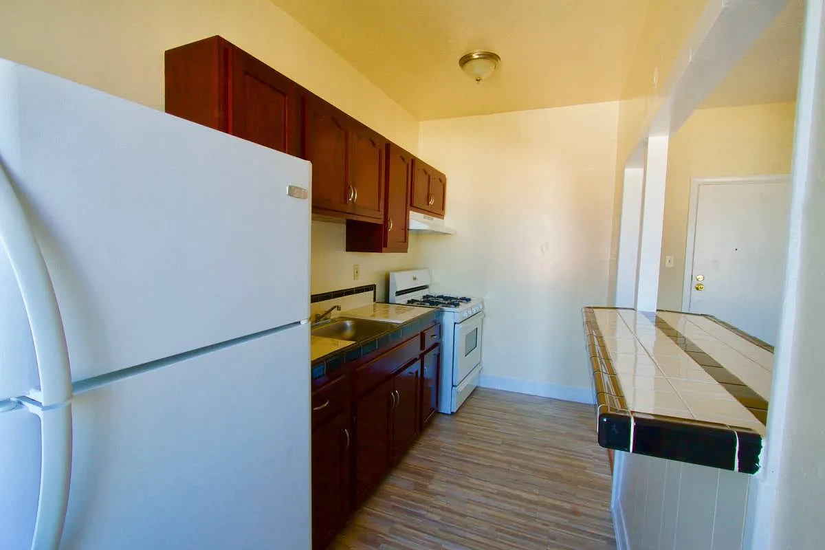 Fountain Apartments — Photo 3