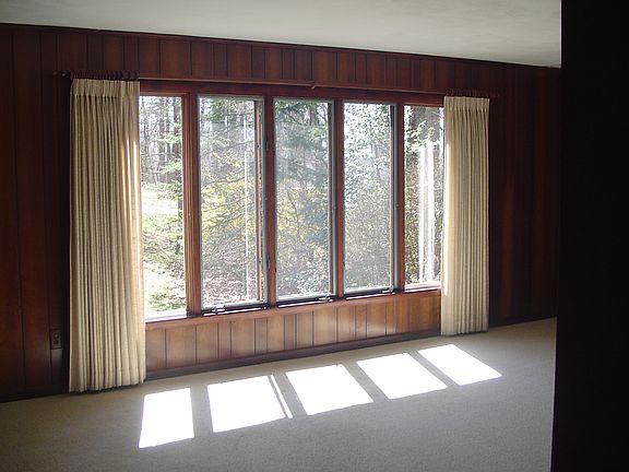 3rd image of 505 Forest Hill Dr