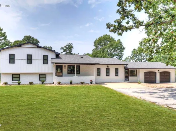 5378 Greenwich Ln, Joplin, MO 64804