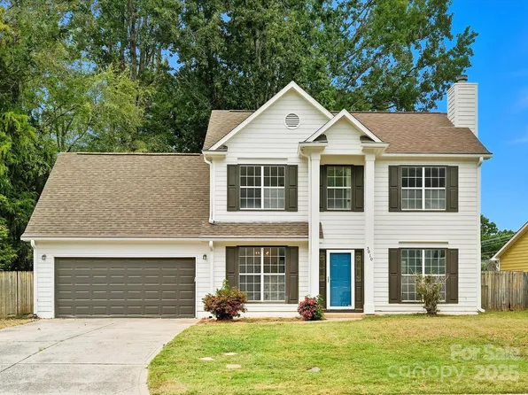 5010 Poplar Glen Dr, Matthews, NC 28104