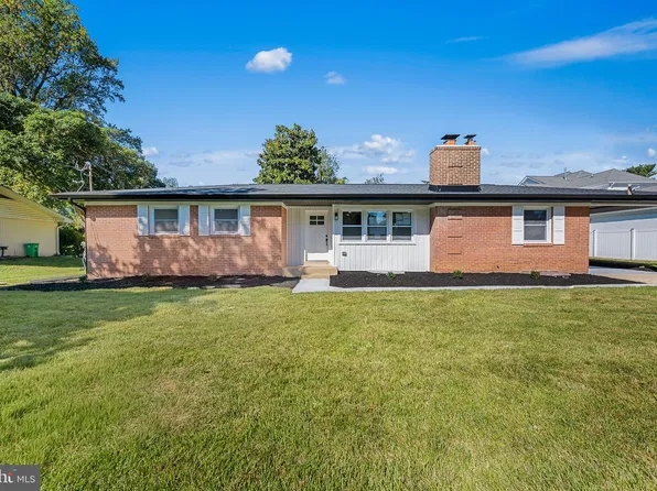 305 River Bend Rd, Fort Washington, MD 20744