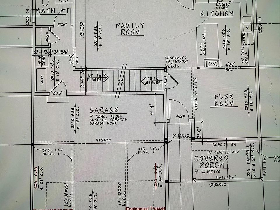 2nd image of 206 Gale St