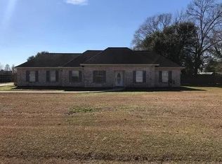 48 Hidden Hills Dr E, Picayune, MS 39466