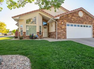 1023 Pinecrest Dr, Pueblo, CO 81005