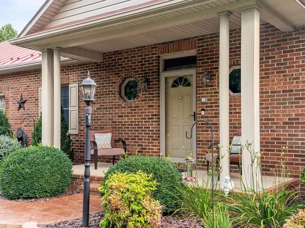 108 Westridge Dr, Churchville, VA 24421
