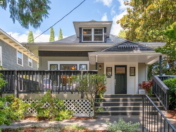 2863 SE Ash St, Portland, OR 97214