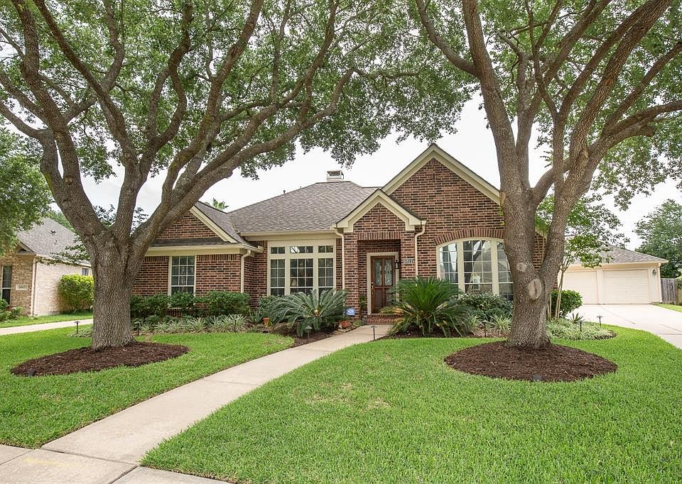 1st image of 6811 Chessley Chase Dr