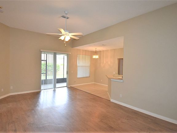 5th image of 1912 Alafia Oaks Dr