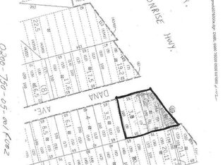 Dana Ave, Mastic, NY 11950