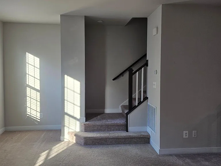 2055 Rivers Dr — Photo 29