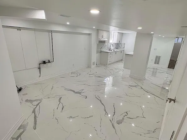 62 Telegraph Dr, Whitby, ON L1P 1S3