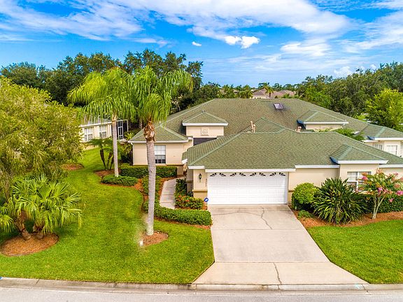 2nd image of 4788 Parkstone Dr