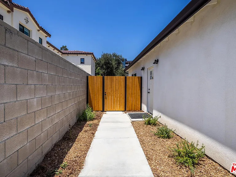 345 Genoa St #ADU — Photo 4