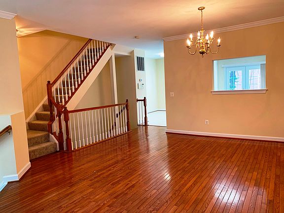 2nd image of 3422 Diehl Ct