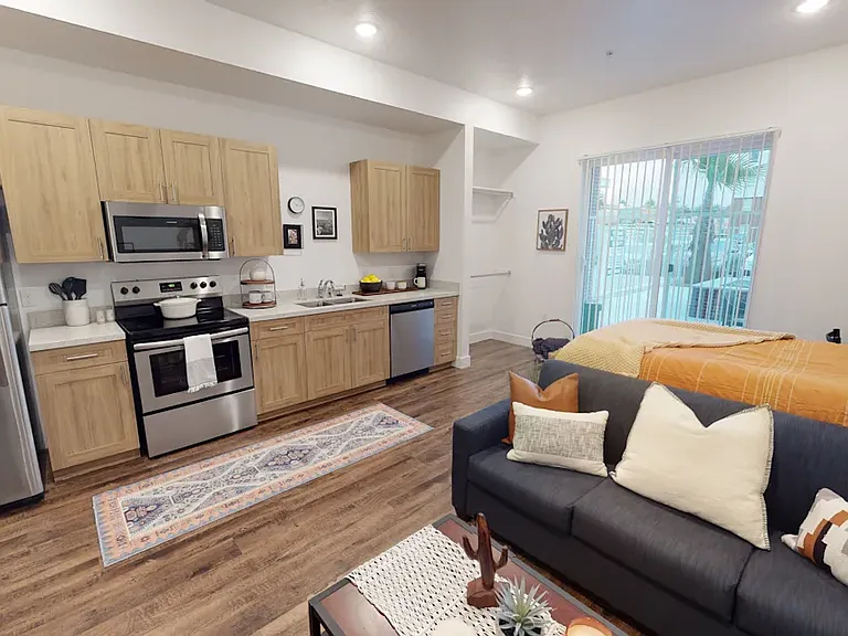 604 E Tabernacle St #1 — Photo 3