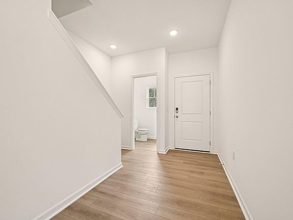 2nd image of 600 Rosy Ct #334