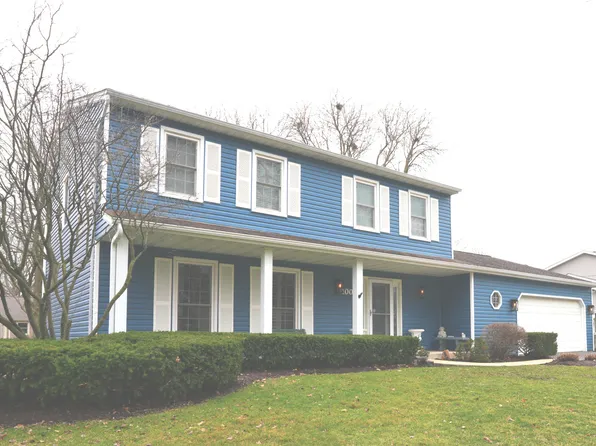 1006 Whirlaway Ave, Naperville, IL 60540