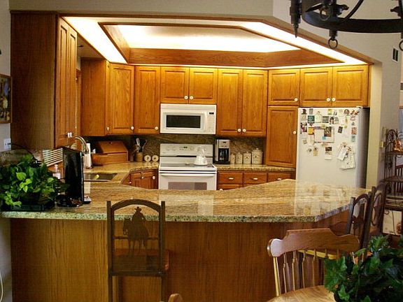 5th image of 3589 Sun Cir