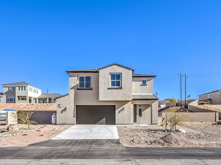 729 Milan Ave — Photo 2