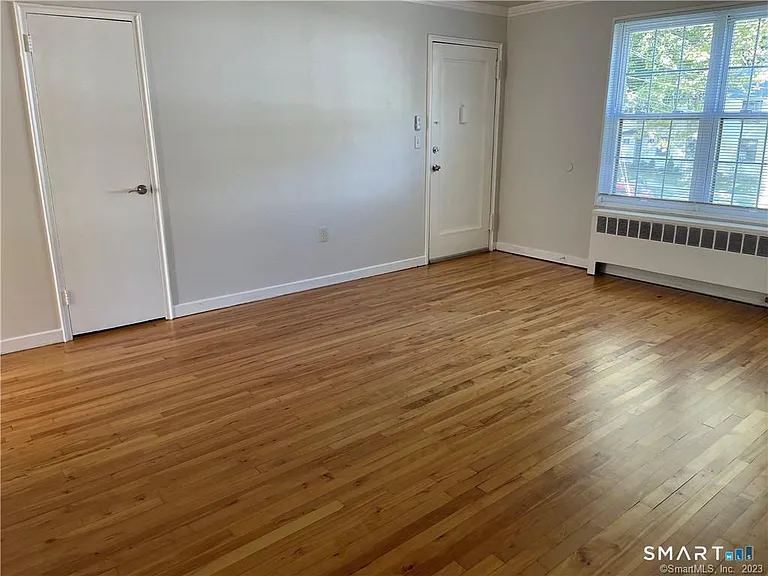 50 Mencel Cir #C — Photo 5