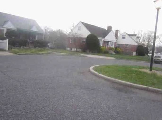 2nd image of 28 Ash Ct