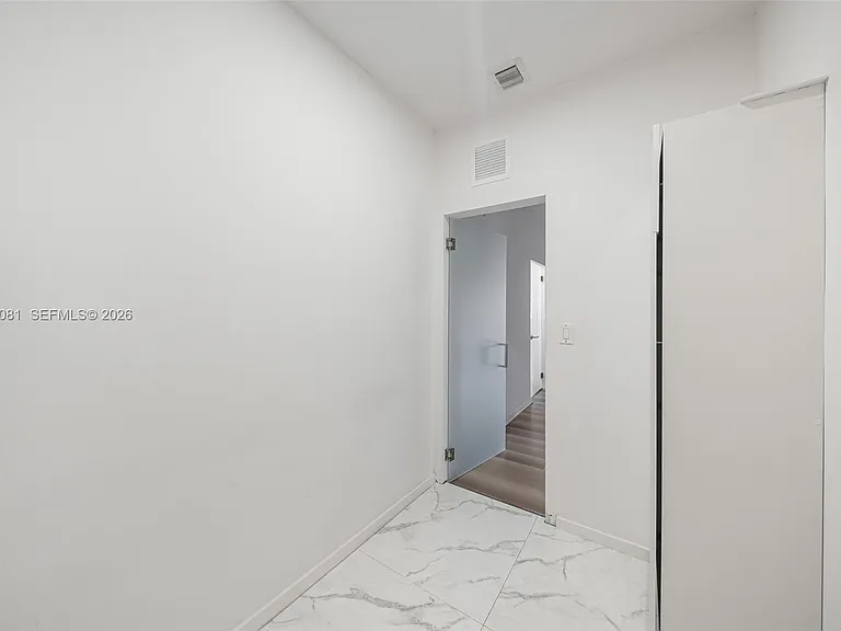 11731 SW 234th St — Photo 56