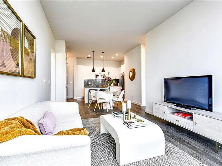800 Embassy Dr #420 — Photo 12