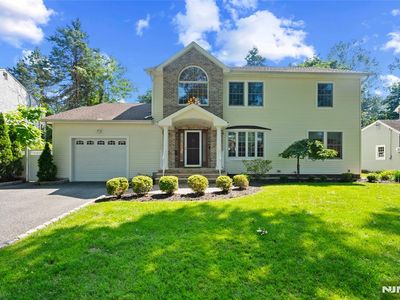 28 Demarest Road, Paramus, NJ, 07652