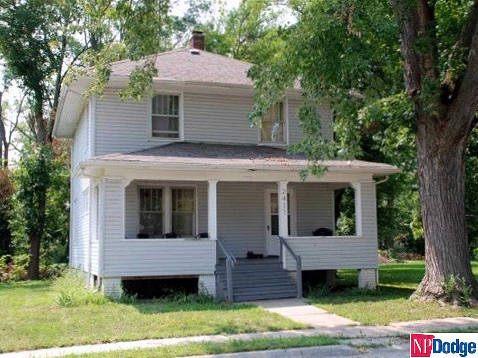 2nd image of 2411 Larimore Ave