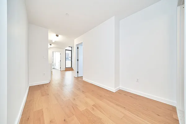 Rented by Living New York | media 9